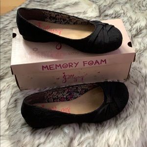 Black lacy slip ons